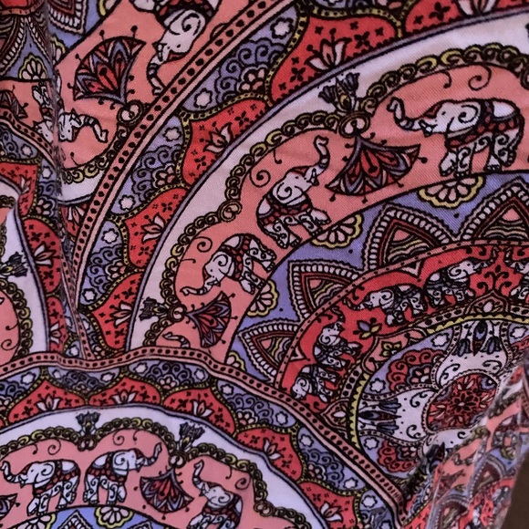 Beautiful Elephant Print Kimono with Fringe Sleeve - Picture 3 of 4